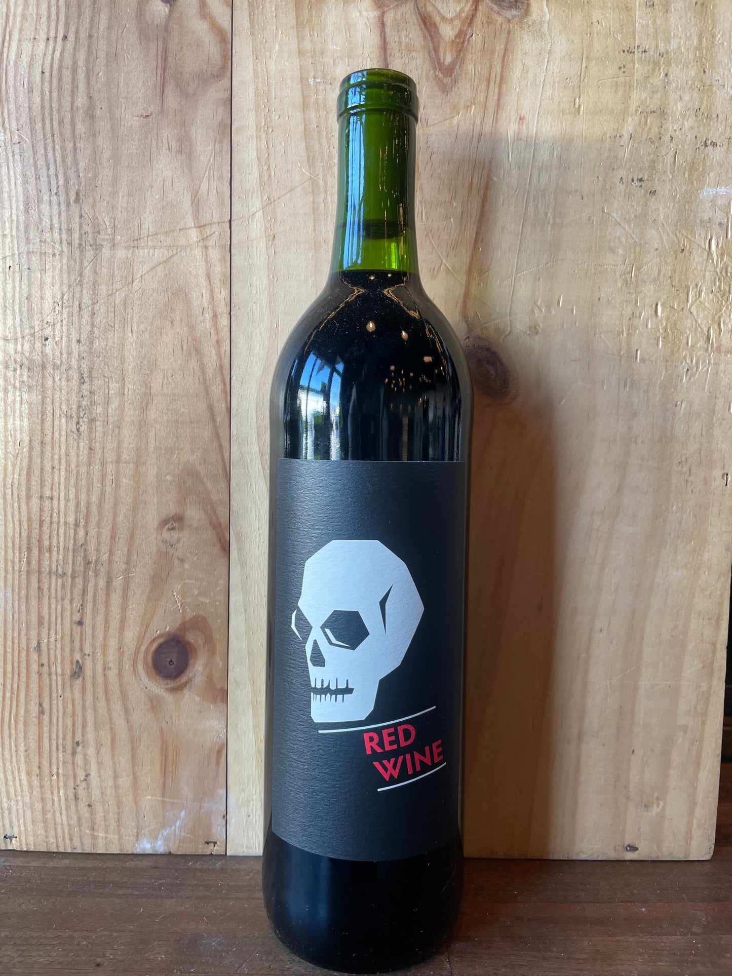 Monte Rio Skull Red Wine 2021